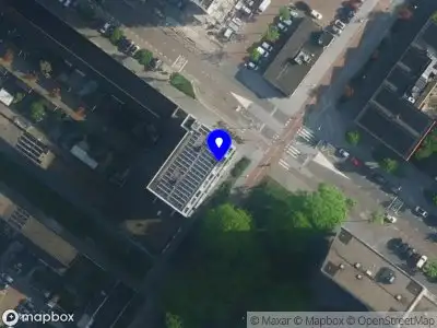 Ambulance met gepaste spoed naar de Koopvaardersplantsoen in Amsterdam