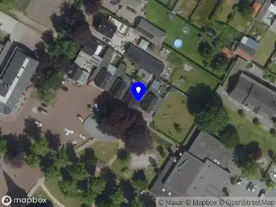 112 melding Brandweer met grote spoed naar de Onder de Linden in Grashoek vanwege reanimatie