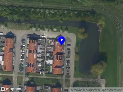 Ambulance met gepaste spoed naar de Viermerenstraat in Rotterdam