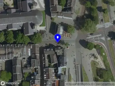 Politie naar de Graanmarkt in Maastricht vanwege aanrijding met letsel