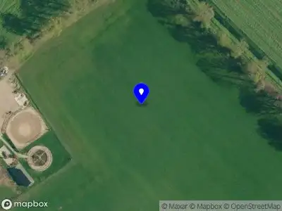 Brandweer met gepaste spoed naar de Hoeninkdijk in Aalten vanwege een buitenbrand