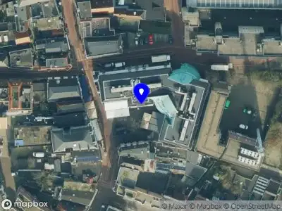 112 melding Politie naar de Prinses Catharina-Amaliaplein in Almelo vanwege aanrijding met letsel