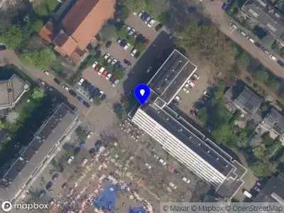 Brandweer met gepaste spoed naar de Rododendronstraat in Rotterdam