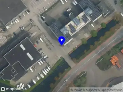 Ambulance met grote spoed naar de Hanzeweg in Gouda