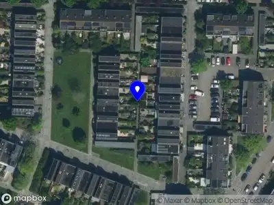 Brandweer met grote spoed naar de Dr. M.L. Kingstraat in Landsmeer vanwege gebouwbrand