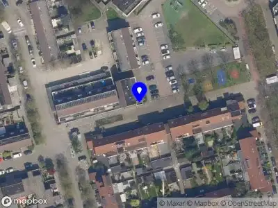 Ambulance met gepaste spoed naar de Moermanskpad in Rotterdam