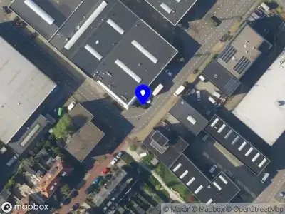 Ambulance met gepaste spoed naar de Industrieweg in Voorschoten