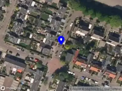 Ambulance met gepaste spoed naar de Johannes Ruijterstraat in Middenbeemster