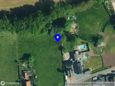 Brandweer met grote spoed naar de Spinfondsweg in Vaassen vanwege voertuigbrand