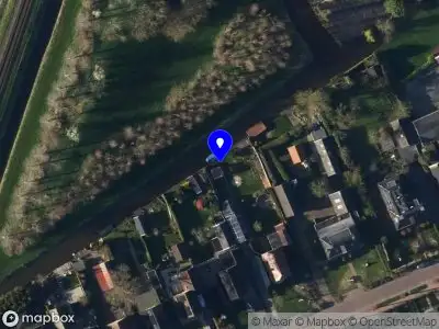 Brandweer met grote spoed naar de Lange Achte in Scharnegoutum