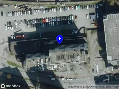 Politie naar de Mathildelaan in Eindhoven vanwege steekincident