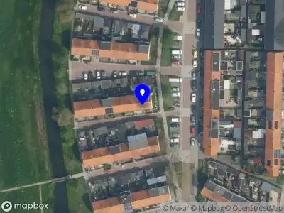 Ambulance met grote spoed naar de Pinksterbloemstraat in Gouda