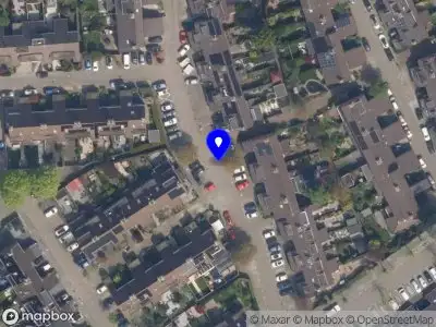 Ambulance met grote spoed naar de Inkarnaatklaver in Rotterdam