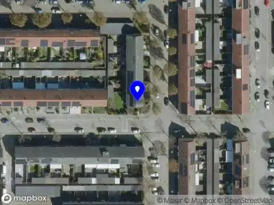 Politie naar de Dinantlaan in Eindhoven vanwege steekincident