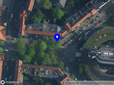 Politie met grote spoed naar de Bachstraat in Amsterdam vanwege ongeval met letsel