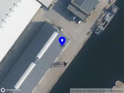 Ambulance met gepaste spoed naar de Fosfaatweg in Amsterdam