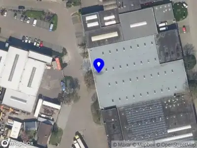 Ambulance met grote spoed naar de Dwarspad in Rozenburg