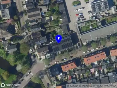 Ambulance met grote spoed naar de Nijverheidsstraat in Schagen