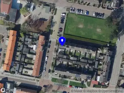 112 melding Ambulance met gepaste spoed naar de Asterstraat in Oud-Beijerland