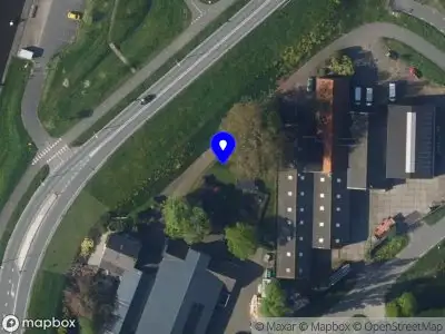 Ambulance met gepaste spoed naar de Oostgouweweg in Alphen aan den Rijn