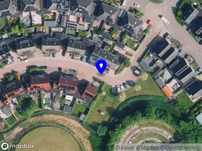 Brandweer met grote spoed naar de Rietbeek in Zwartsluis vanwege reanimatie