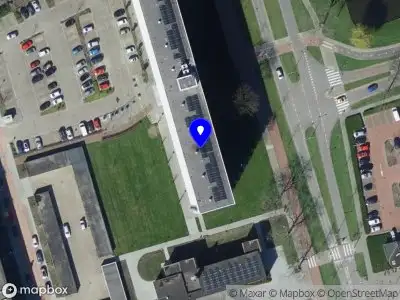 Ambulance met grote spoed naar de Heyermansstraat in Spijkenisse