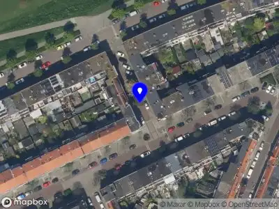 Ambulance met grote spoed naar de Jacob Marisstraat in Schiedam