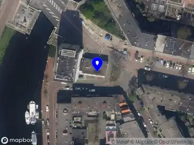 112 melding Ambulance met grote spoed naar de Havenstraat in Rotterdam