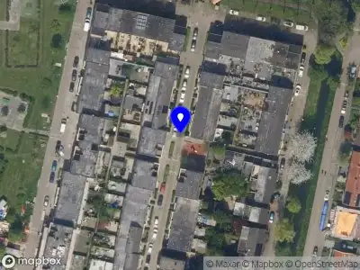 Ambulance met grote spoed naar de Genhoeserf in Rotterdam