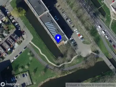 112 melding Ambulance met gepaste spoed naar de B. de Roijstraat in Spijkenisse