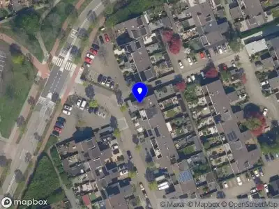 Ambulance met grote spoed naar de Esdoorndreef in Vlaardingen