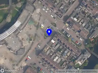 Ambulance met gepaste spoed naar de Stampioendreef in Bergschenhoek