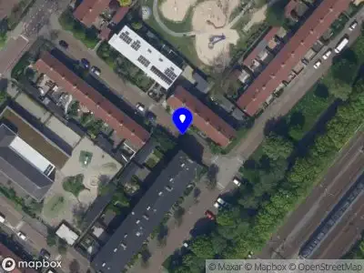 Ambulance met gepaste spoed naar de Stuwstraat in Leiden