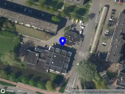 Ambulance met grote spoed naar de Bossenwaard in Zoetermeer