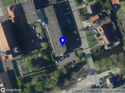 Ambulance met gepaste spoed naar de De Tuinbouw in Hoogkarspel