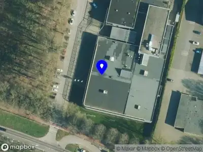 Brandweer met grote spoed naar de Sportlaan Driene in Hengelo vanwege gebouwbrand