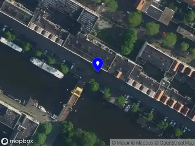 Besteld ambulance vervoer naar de Entrepotdok in Amsterdam