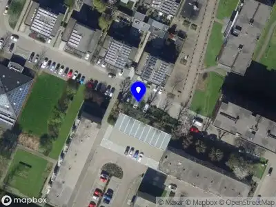 Ambulance met grote spoed naar de Nic. Beetslaan in Ridderkerk