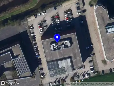 Brandweer met grote spoed naar de Eemsgolaan in Groningen vanwege afhijsen patient