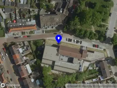 Brandweer en politie met grote spoed naar de Karel Doormanstraat in Landgraaf vanwege waarnemen gaslucht