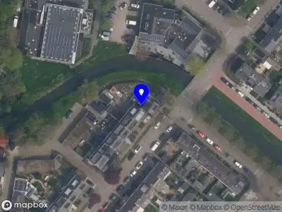 Ambulance met grote spoed naar de Ds. van Couwenhovelaan in Bergschenhoek