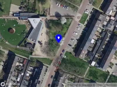 112 melding Brandweer met gepaste spoed naar de Burggravenlaan in Geertruidenberg vanwege gebouwbrand