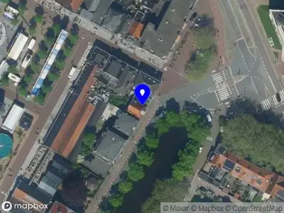 Ambulance naar de Plantsoengracht in Purmerend vanwege steekincident