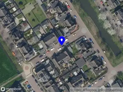 Ambulance met grote spoed naar de Grasakker in Streefkerk