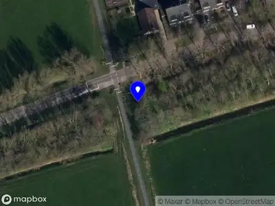 Politie met grote spoed naar de Skeltedyk in Koarnjum vanwege ongeval met letsel