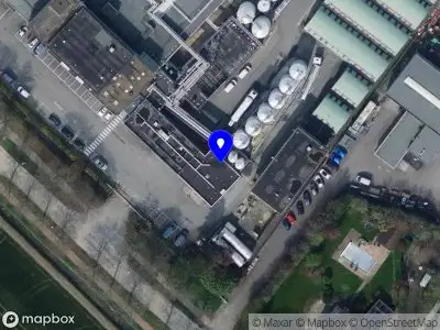 Ambulance met gepaste spoed naar de Lageweg in Maasdam