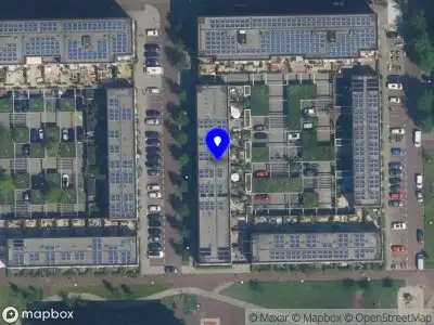 Brandweer met gepaste spoed naar de August Allebéplein in Amsterdam vanwege stankoverlast