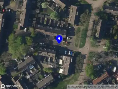 Brandweer met grote spoed naar de Berkelwijk in Leusden vanwege reanimatie