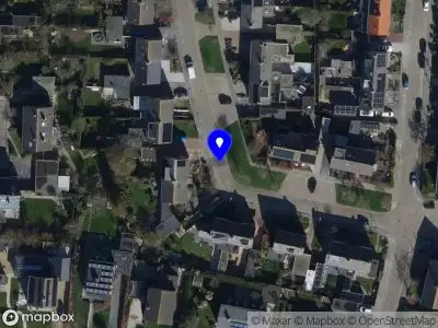 Brandweer met grote spoed naar de De Kempenaerstraat in Vlissingen vanwege voertuigbrand