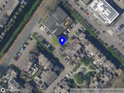Ambulance met grote spoed naar de Steursloot in Zoetermeer
